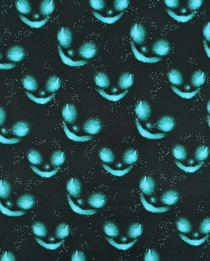 úplet strašidelný kočka oči